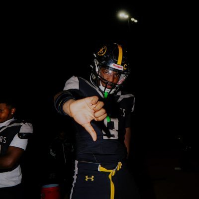 2028 | 6’4 230 #4 Edge in Maryland | QB killer @ St. Frances Academy | 3.7 gpa | Phone 4439651881 |