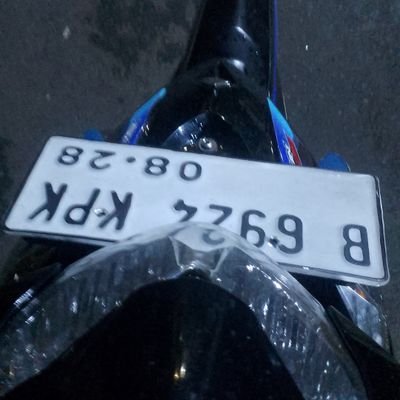 randitagor48's profile picture. 