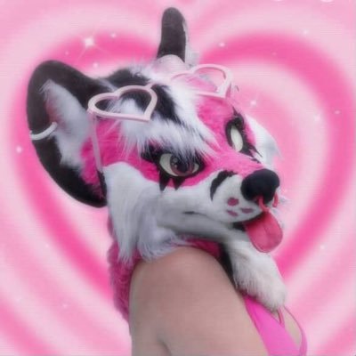 100K on TikTok // 24// Goth Husky // Taken //