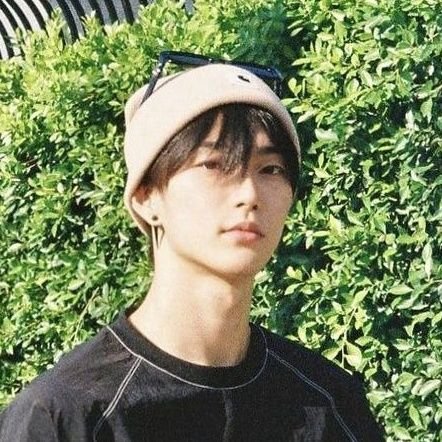 xnghaneo's profile picture. heavenly blue ࿐ ࿔*:･ﾟ