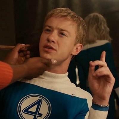 When the world turns its back on you, you turn your back on the world 𓃬. #fantasticfour