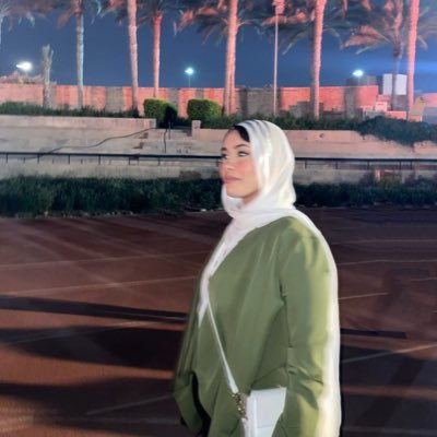 RnroonX's profile picture. ?