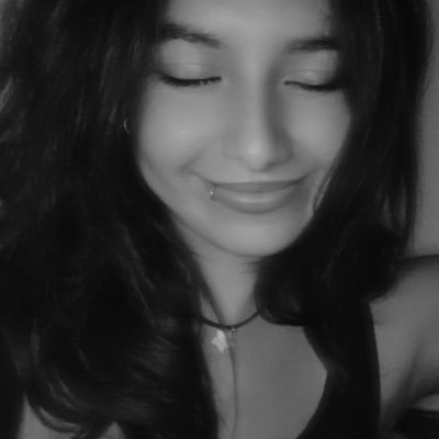 Hy_n7jk's profile picture. ⁹⁷ ° ༘𐙚*ੈ.✮⋆° 🎧༘ ☾.ִֶָ