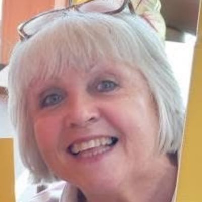 Lover of The Arts and Cruises. A Widow exploring a new and unexpected kind of life for myself. Often found incandescent with apathy.