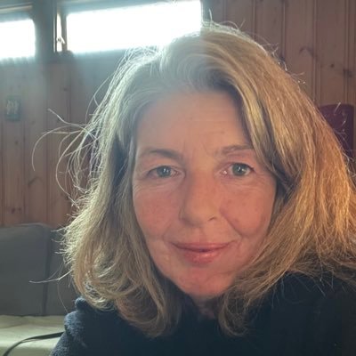 Du vet aldri hvor sterk du er før det å være sterk er det eneste valget du har☺️.. mottar tips🥰 no dm✋