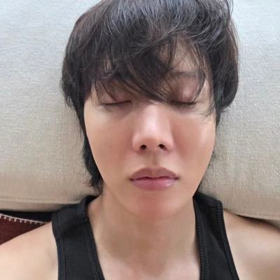 25. jung hoseok, eri el amor de mi vida.ㅤㅤㅤㅤㅤ
◞⭒˚. bts ✿ mamamoo 𐙚 le sserafim ׄ ׅ ⋆ ◟