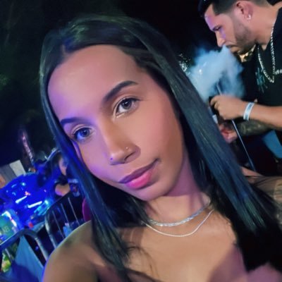 anakaryne95's profile picture. Life goes on