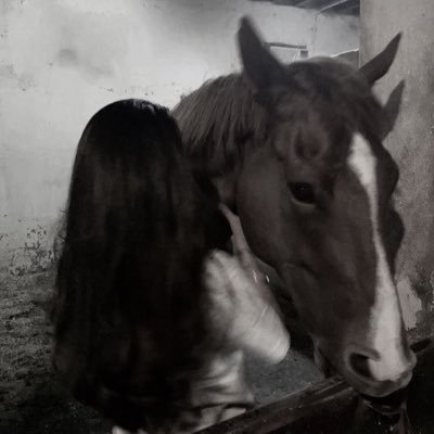 محدسه ومستبصره وقارئة تاروت محترفه 🪄
للحجوزات تلجرام https://t.co/Sog2qNSM3K (الانطباقات بالصور)