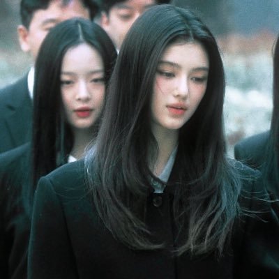 n3jiy's profile picture. lovehate toptier