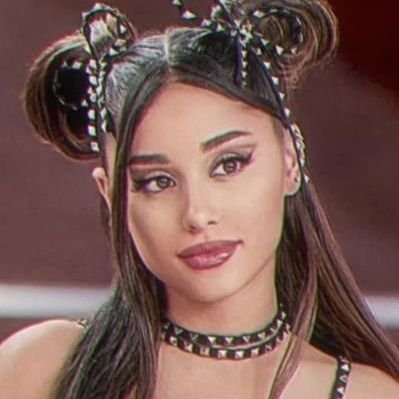 𝐀𝐫𝐢𝐚𝐧𝐚𝐭𝐨𝐫 • 𝐒𝐰𝐢𝐟𝐭𝐢𝐞 • 𝐂𝐚𝐫𝐩𝐞𝐧𝐭𝐞𝐫 • 𝐄𝐲𝐞𝐤𝐨𝐧 | 𝐈𝐅𝐁 💋