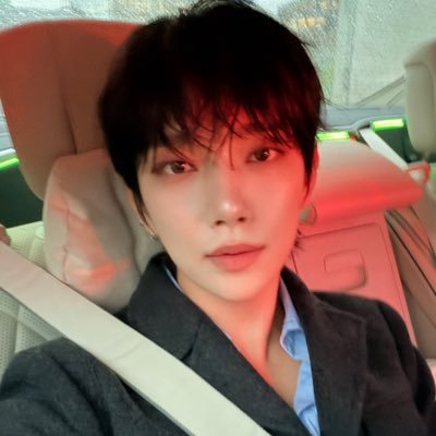shuyabbay's profile picture. joshua loml | twiceteenverse