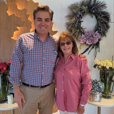 RosieAcosta88's profile picture. Love the life you live. Live the life you love #Letssaveamerica💙🇺🇸