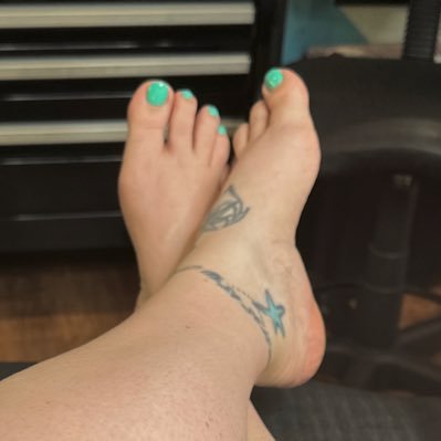 islandsoles82's profile picture. https://t.co/Q67EuvGvZU