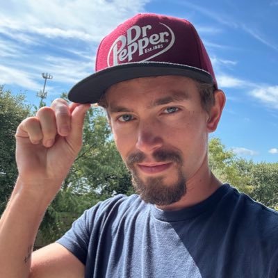 🌪️ Feel The Hook | Chase The Hook | Help The People | 💪 24 Yo | 🌩️ Weather Tracker & Forecaster Since 2008
