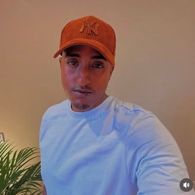 blunty_king's profile picture. B1