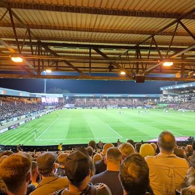 PaulHitchen2010's profile picture. #pvfc fan when we're winning, beer enthusiast, keyboard warrior and general wind up merchant.