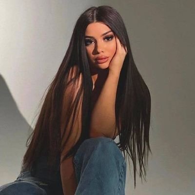 it's all lies darling 🎧
كالموج لا شئ يحكمنى ♎ و محور الكون 🌏✨
