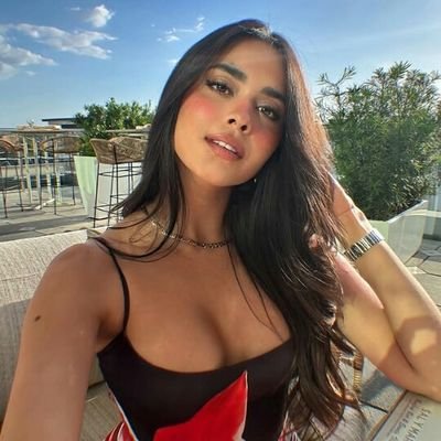 EmiliaCamel112's profile picture. Love traveling 🇱🇧🇱🇷