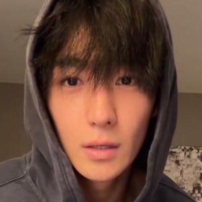 ♡ 언제나세훈이편 🐣 | 하트해, 현재. 🎁
(12-131122)
Brotinho 🌱 (14-150625)