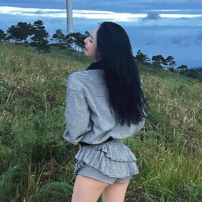 marenisalez's profile picture. 🌸 semangat terus · 💞 hidup santai aja