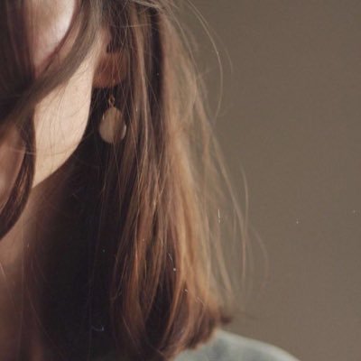 N1993l1's profile picture. مجرد عقده تزداد تشابكاً ..🍂 هنا انا( #اختيارات_نون) ( #قُصاصة_ورق )