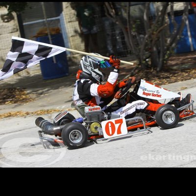 bradn07's profile picture. 