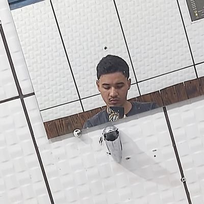 guuhn01's profile picture. 