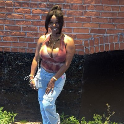 diiliketwotimes's profile picture. UAKHIC🛩️if i told y’all the truth , you wouldnt believe me anyways …