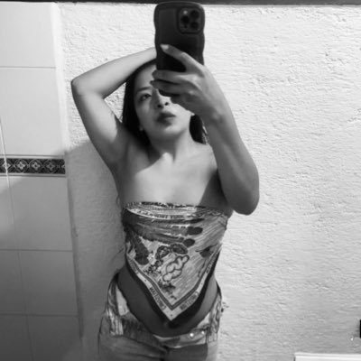 Indirectas824's profile picture. 🫀🍒