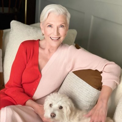 Make_A_Plan1948's profile picture. Bestselling international Author of A Woman Makes A Plan 📖 Doctor of Dietetics 👨‍🎓 Supermodel 😄💃 #itsGreatToBe76 Manager : https://t.co/NUVYpv1bKx