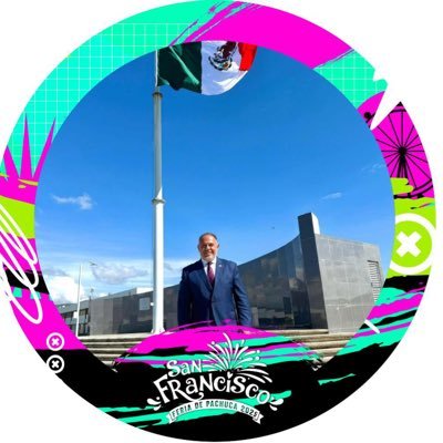 La grandeza está en cada uno de nosotros, no en un lugar especial o en una persona especial, esta donde quiera que alguien trate de encontrarla!!