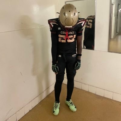 6’0 | 180 | Class of ‘26| ATH | coconut creek highschool | 3.0 Gpa | Broward county | ToricDesinor@gmail.com | 754-366-7119 |