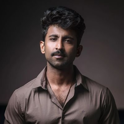 From #TamilNadu ❤️
Master🤜🤛Bhavani
My next #Musasi #Amigogarage #Arrtham #Ripupbury #Karaa #Arindam #Iyalvathukaravel
#MSD veriyan 🔥
Vegetarian 💓
fit 😉