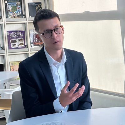 𝗟𝗮 𝗶𝗻𝗰𝗲𝗿𝘁𝗶𝗱𝘂𝗺𝗯𝗿𝗲 𝗻𝗼 𝘀𝗲 𝗲𝗹𝗶𝗺𝗶𝗻𝗮, 𝘀𝗲 𝗮𝗱𝗺𝗶𝗻𝗶𝘀𝘁𝗿𝗮 — 𝘗𝘦𝘵𝘦𝘳 𝘓. 𝘉𝘦𝘳𝘯𝘴𝘵𝘦𝘪𝘯
