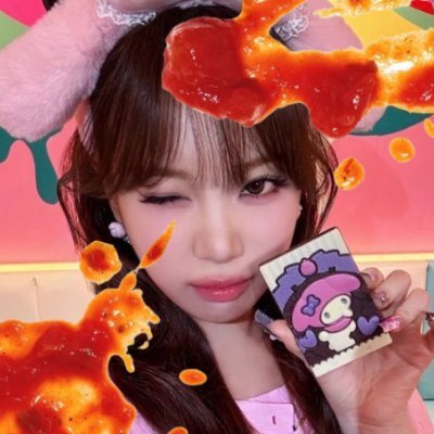 オタク友達いないので募集中です❤️
LE SSERAFIM のKIM CHAEWONが大好きな学生です👩‍🎓
🚺
リア友@yu_rin0906
東京ドームオーラス参戦❤️‍🔥
たくさんのFEARNOTの皆様と繋がりたいです🐯
無断フォロー失礼します❣️