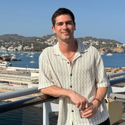 HernRay198224's profile picture. 