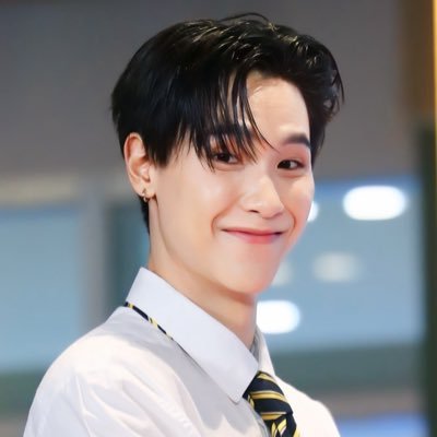 THE7 : YUNMIN / Support : @jnnrrs ⚙️ @markjrtn 💛💙 “ I’M 𝐒𝐓𝐀𝐑𝐌𝐈𝐄…. มีมี่ ของจูเนียร์มาร์ค ” ☀️🌙💫
