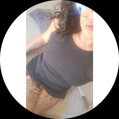 Trans, Travesti
Acompanhante
Bacharel em Nutrição
Ex estudante de Medicina
Tenha certeza que nossos momentos juntos serão únicos. Meu Eu será sua casa.