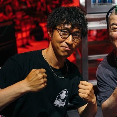 レジェンダス頂 ザンギエフ1位
スト6(ザンギMR2300)
YouTubeに歌動画あげたり、配信してたりします。VTuber好き。葵ちゃん応援するはぐれ者。