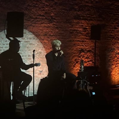 emohengz's profile picture. moving on and letting go are two different things