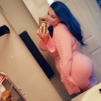 Interracial Stag and Vixen couple. Real Hotwife. Real QoS, Real lifestyle couple, content creator/gamers/anime nerds with fire 🔥 pussy and Good dick