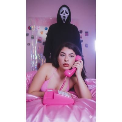 idafrokks's profile picture. 30 años
nueva en el medio de la creación de contenido para adultos.
buscando colaboraciones para poder abrir mi camino en esto.