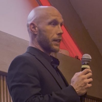 cialoneCodes's profile picture. 💻🏗️ Dev/Founder | 📚 Reading Between The Lines | 🚢 Shipping on Solana | @SuperteamDE member | 🏴‍☠️Guerrilla Development
