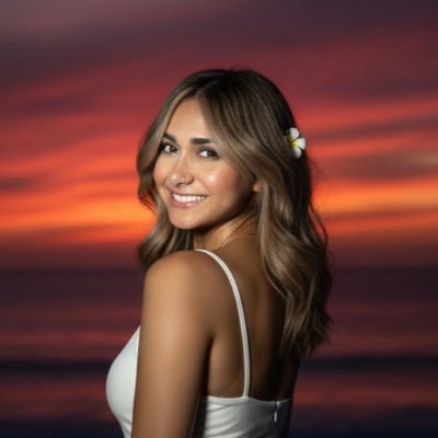 nafise1213's profile picture. “دخترک سوتین فروش”