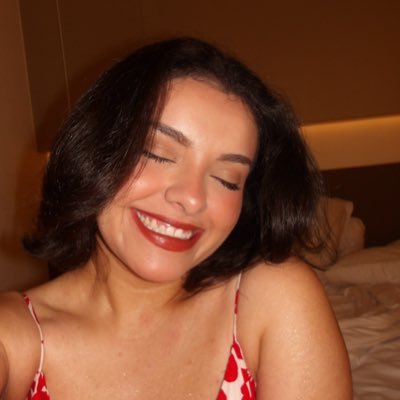 greceaguilar's profile picture. Romanos 8:38-39