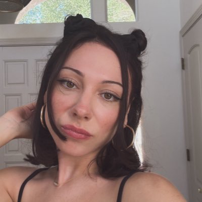 marylifee_'s profile picture. structural engineer ♒︎ ♒︎ ♉︎