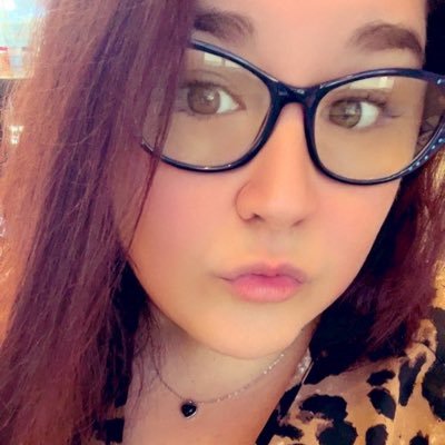 ⛓️ bbw bisexual “little” sub kitten NSFW, BPD~Loves wrestling, sluts, dresses, kinks, catchy songs, and kittens 🐈⬛ @nolablue22 💍
