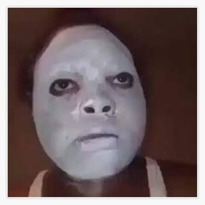 It’s me, your dried skin. I know I can be challenging, but i’m deeper than what you see. I’m craving something. We’re missing the ceramides Cerave. Cerave.