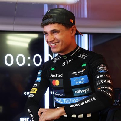 Babycasper90's profile picture. Girl Gamer. Loves @Nickelback and @SQUiD_1337 :). Favourite game is Fortnite :) LN⁴|GR⁶³ 🏎️:)