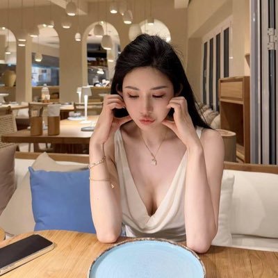 pgamz79364272's profile picture. 